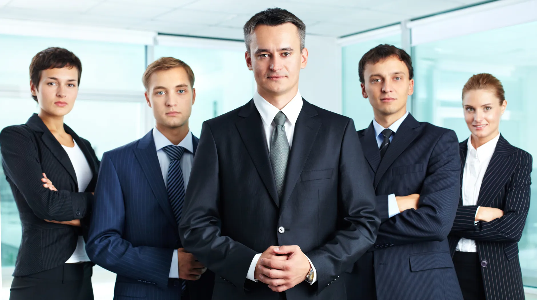 Why US Companies Choose MindWhiz for Offshore Teams - MindWhiz